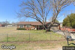 602 Honeywell Cir, Geronimo, OK 73543