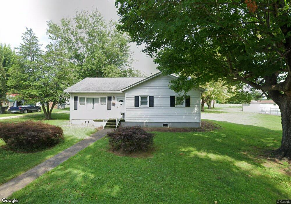 202 Chestnut St E, Greenup, KY 41144 - photo 1
