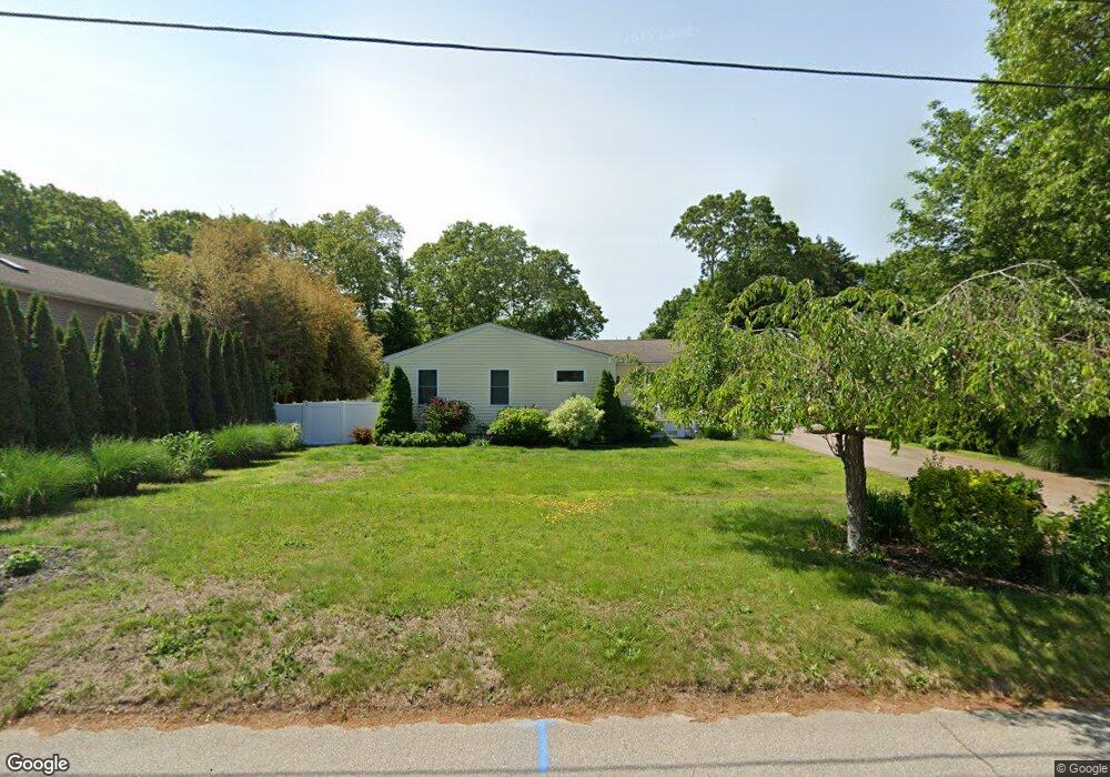 17 Stuart St, Westerly, RI 02891 - photo 1