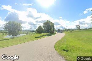 5623 Henderson Ct, Coggon, IA 52218