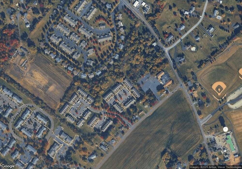 650 Doe Ct, Royersford, PA 19468 - photo 1