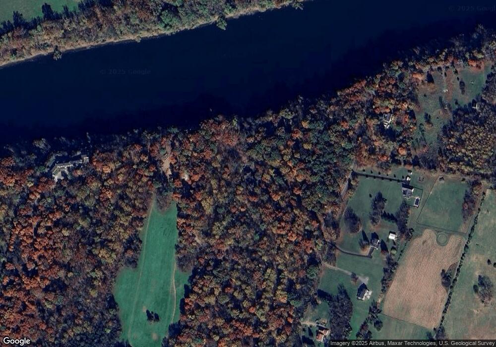 1265 Whitings Neck Rd, Martinsburg, WV 25404 - photo 1