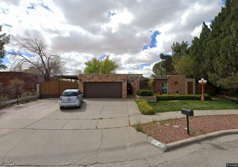 417 Penroy Ln, Horizon City, TX 79928 - photo 1