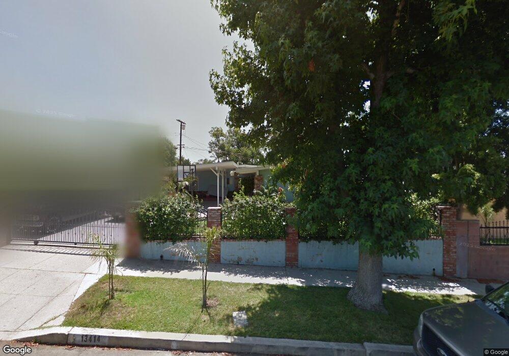 13414 Oscar St, Sylmar, CA 91342 - photo 1