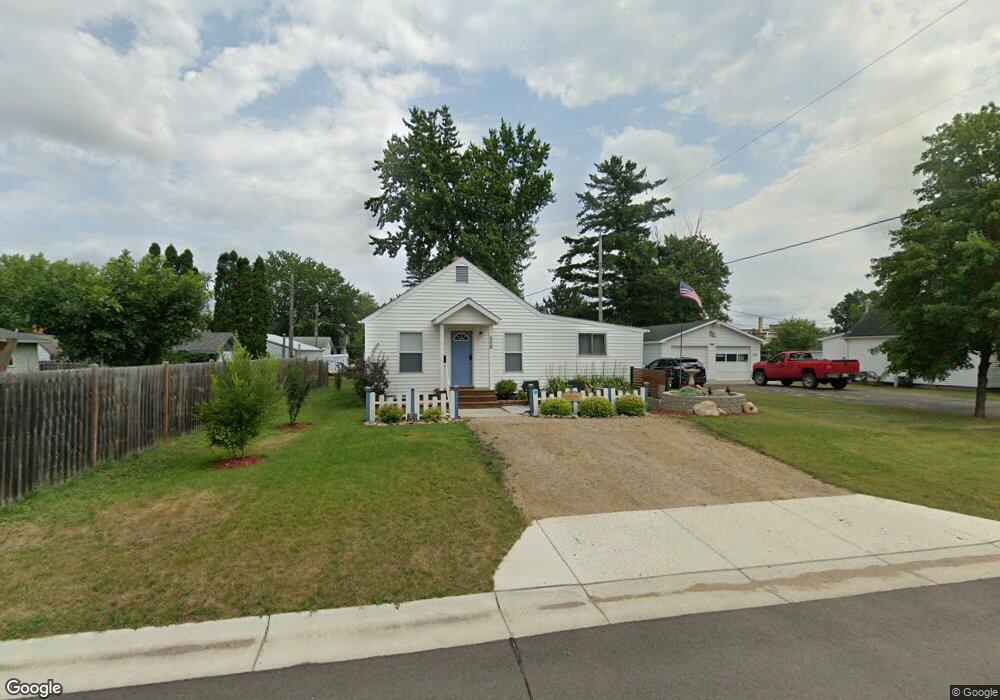 506 Front Ave, Park Rapids, MN 56470 - photo 1