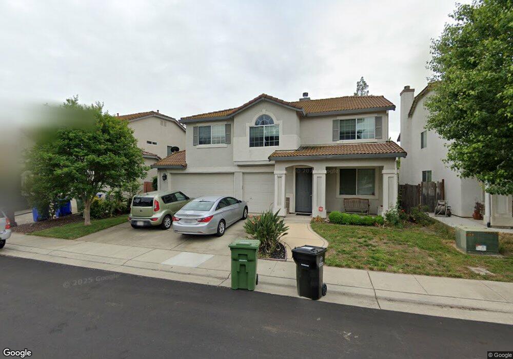 8752 Cypress Creek Way, Elk Grove, CA 95758 - photo 1