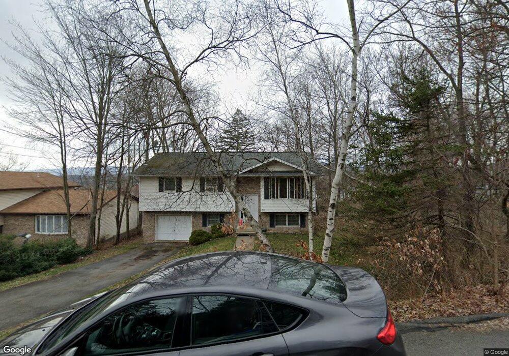 182 Poplar St, Archbald, PA 18403 - photo 1