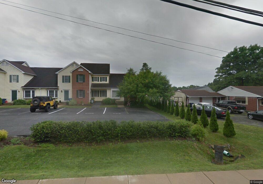 586 E Cypress St, Kennett Square, PA 19348 - photo 1