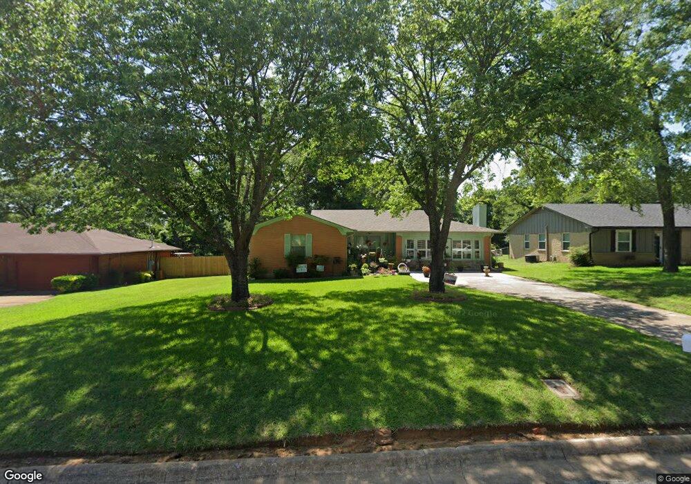 1631 S Lillis Ln, Denison, TX 75020 - photo 1