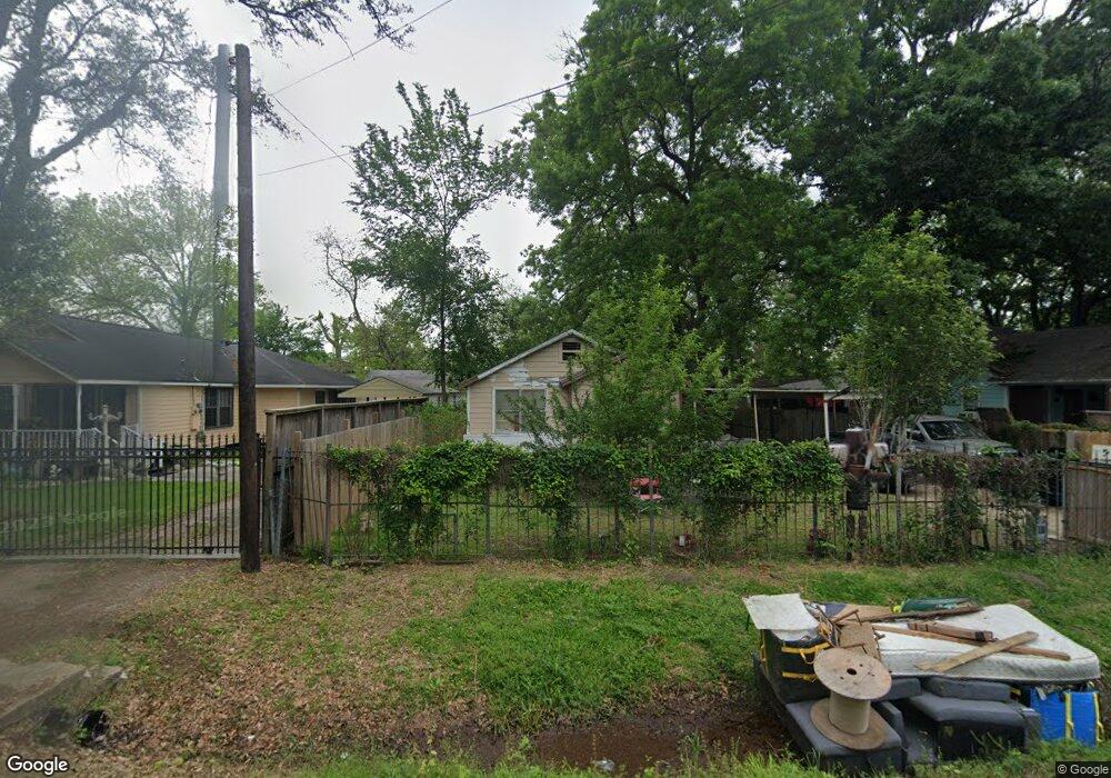1601 Wellington St, Houston, TX 77093 - photo 1