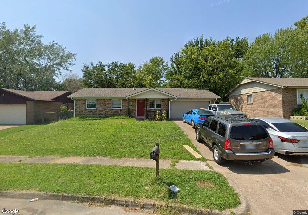 404 S Gum Ave, Broken Arrow, OK 74012 - photo 1