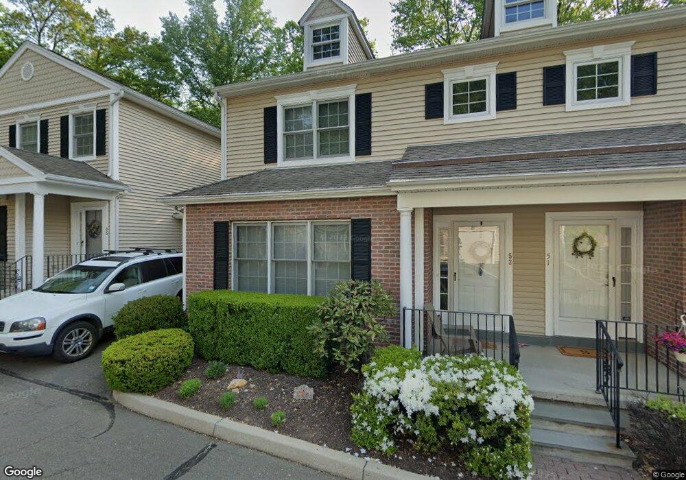 53 Redspire Ct, Trumbull, CT 06611 - photo 1