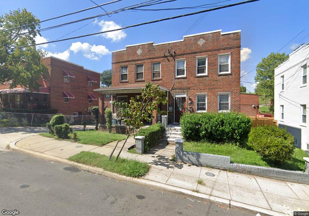 310 Division Ave NE, Washington, DC 20019 - photo 1