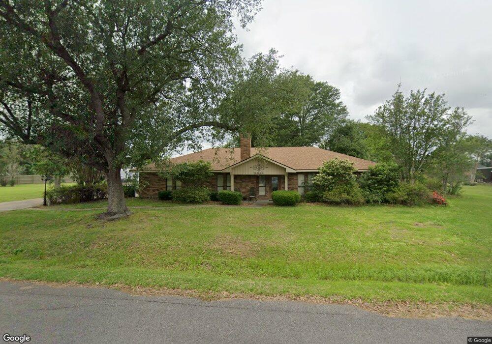 5424 W Tamela Dr, Lake Charles, LA 70605 - photo 1