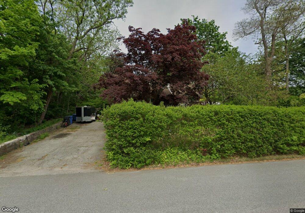 2 Winthrop Rd, Gales Ferry, CT 06335 - photo 1