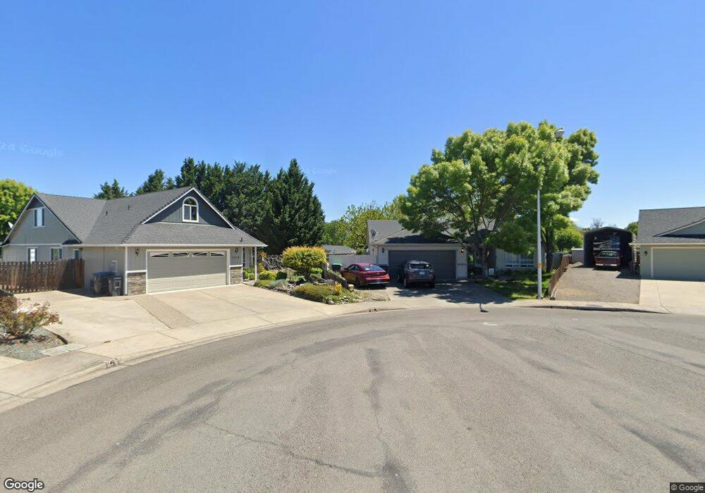 1114 Circlewood Ct, Central Point, OR 97502 - photo 1