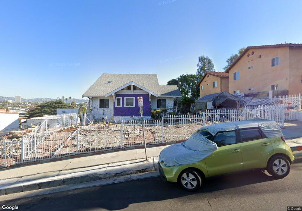 4711 Pickford St, Los Angeles, CA 90019 - photo 1