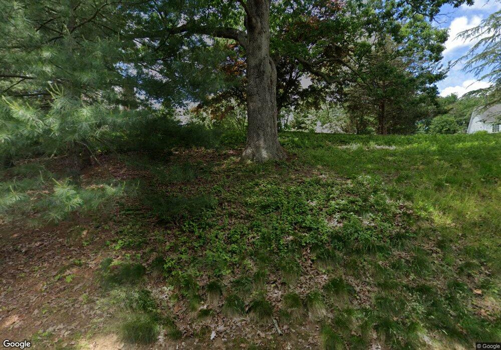 82 Springer Rd, Fairfield, CT 06824 - photo 1