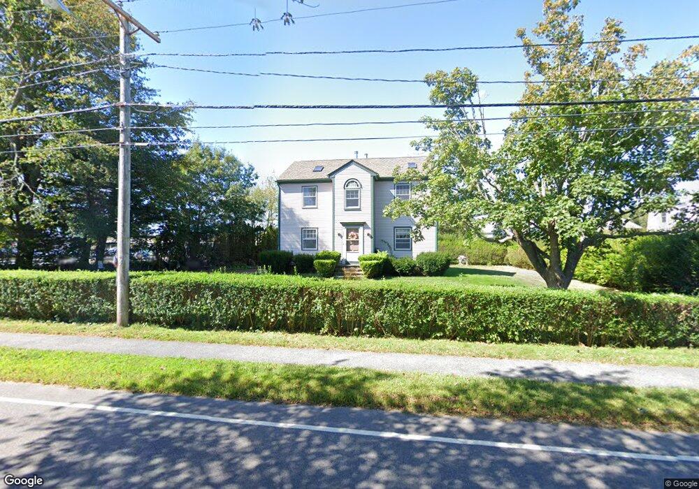 303 Forest Ave, Middletown, RI 02842 - photo 1