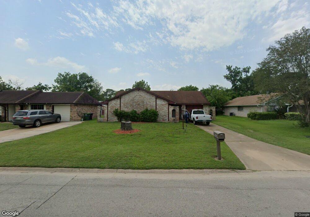 8827 Rutherford Ln, Houston, TX 77088 - photo 1