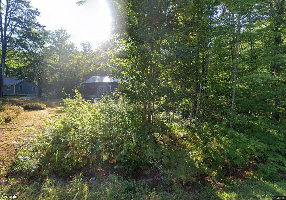556 E Shore Dr, Silver Lake, NH 03875 - photo 1