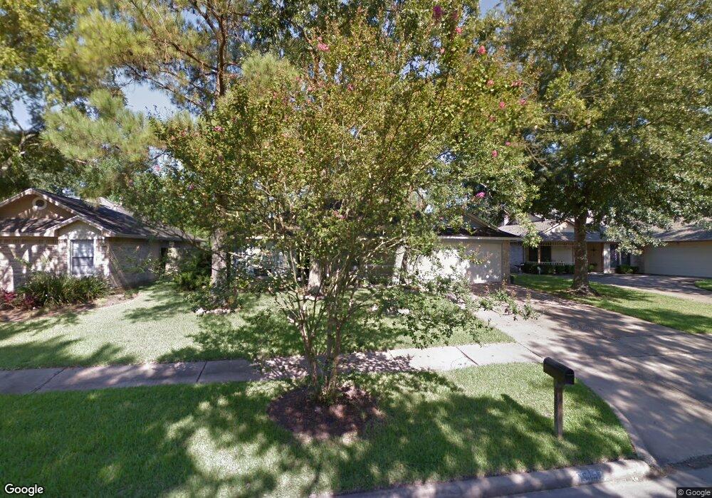 15642 Pebble Lake Dr, Houston, TX 77095 - photo 1