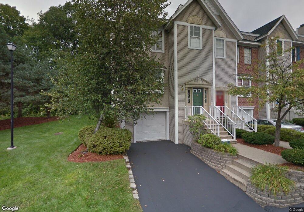 8 Middlesex Rd, MerriMacK, NH 03054 - photo 1