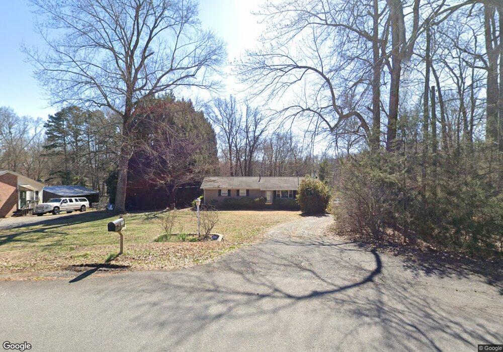 551 Forest Way Dr, Fort Mill, SC 29715 - photo 1