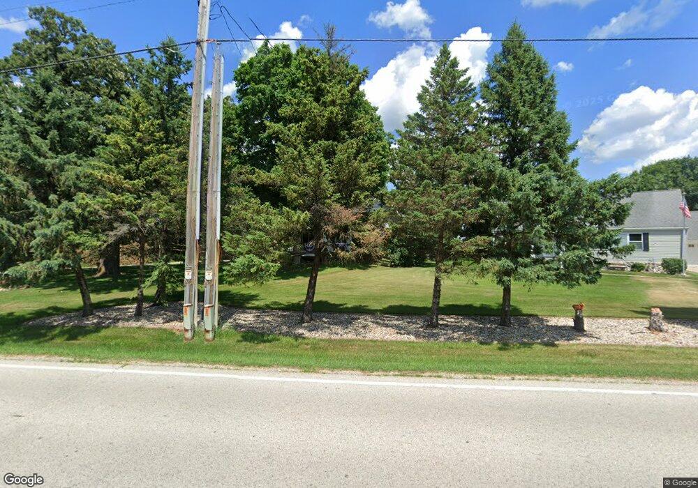 W272N6430 Moraine Dr, Sussex, WI 53089 - photo 1