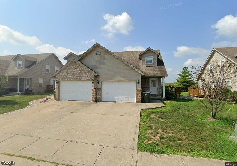 1445 W Rebecca Pkwy unit 1447, Greensburg, IN 47240 - photo 1
