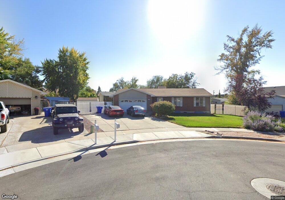 7102 Pepperidge Ct, Midvale, UT 84047 - photo 1