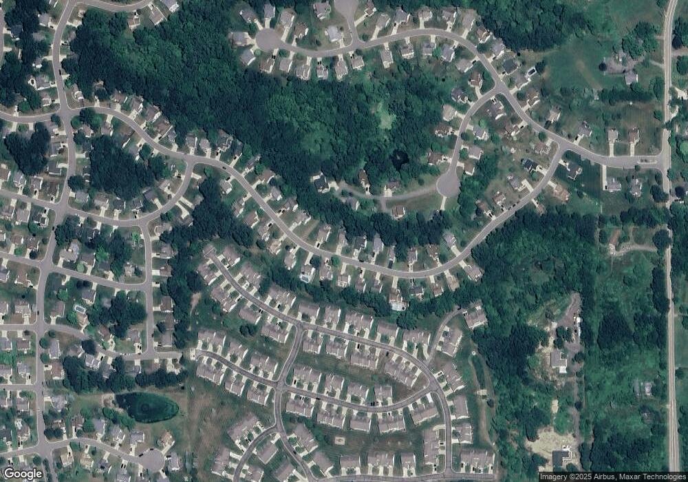 2641 Laurel Oak Dr unit 154, Howell, MI 48855 - photo 1