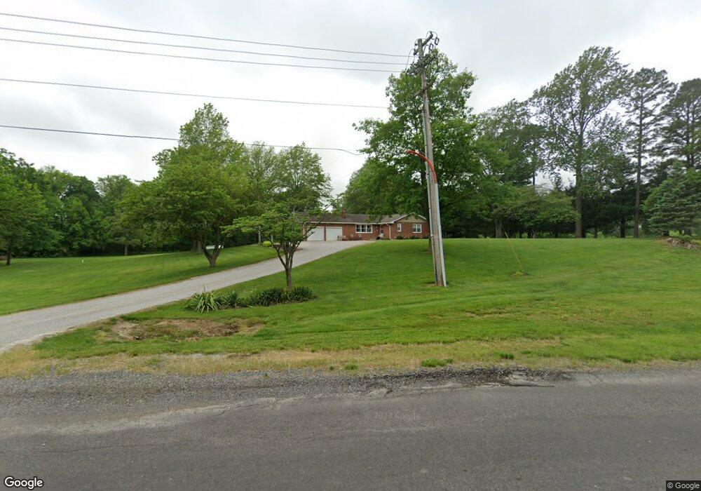 815 Kessler Rd, Freeburg, IL 62243 - photo 1