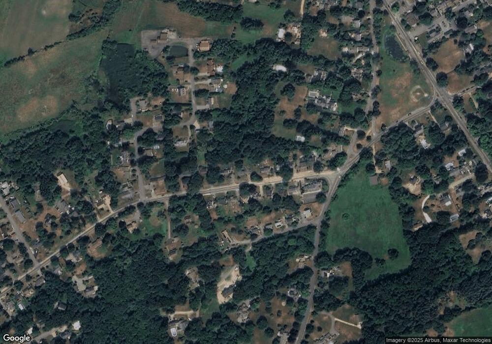 14 Hanover St, Newbury, MA 01951 - photo 1