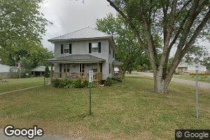 104 Burlington St, Conesville, IA 52739