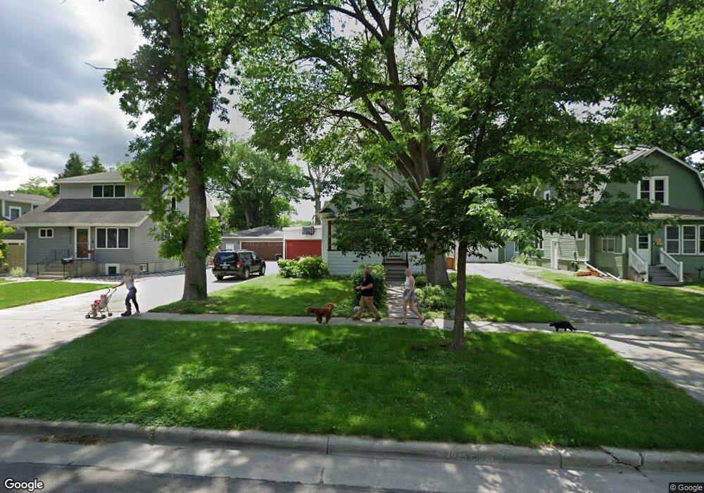1412 8th Ave S, Fargo, ND 58103 - photo 1
