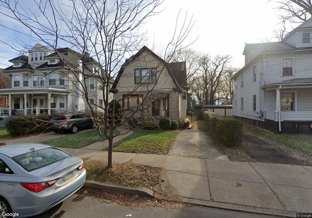 421 Rutter Ave, Kingston, PA 18704 - photo 1