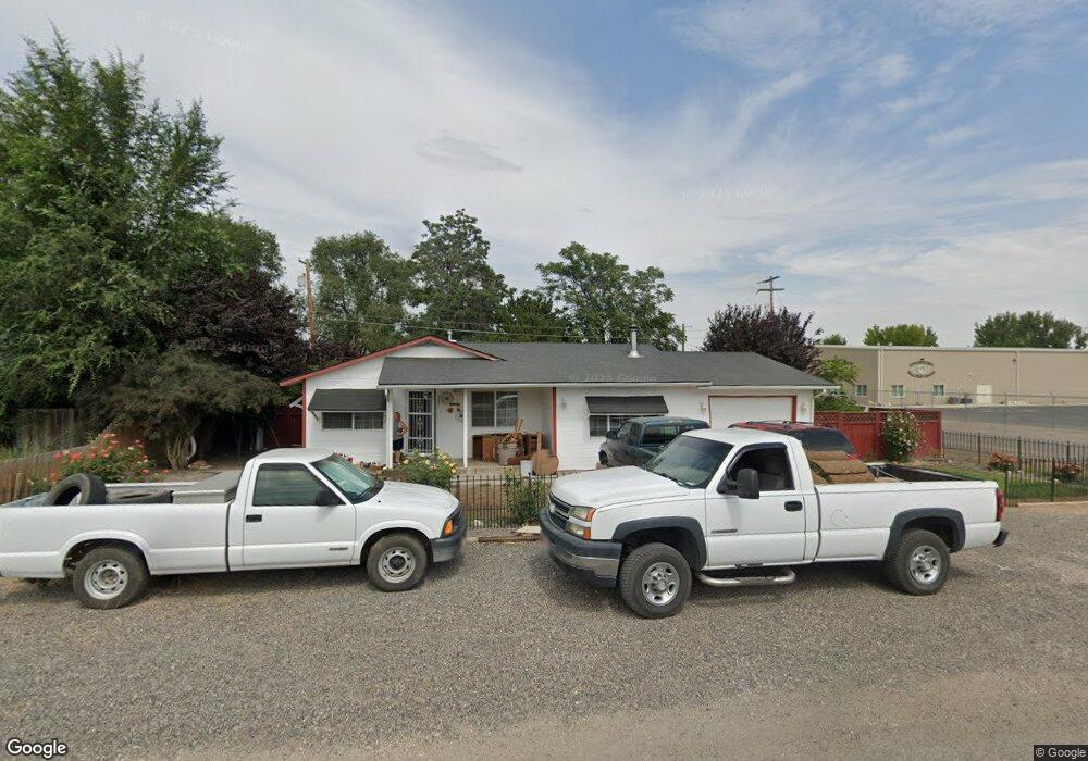 502 W Nevada Ave, Homedale, ID 83628 - photo 1