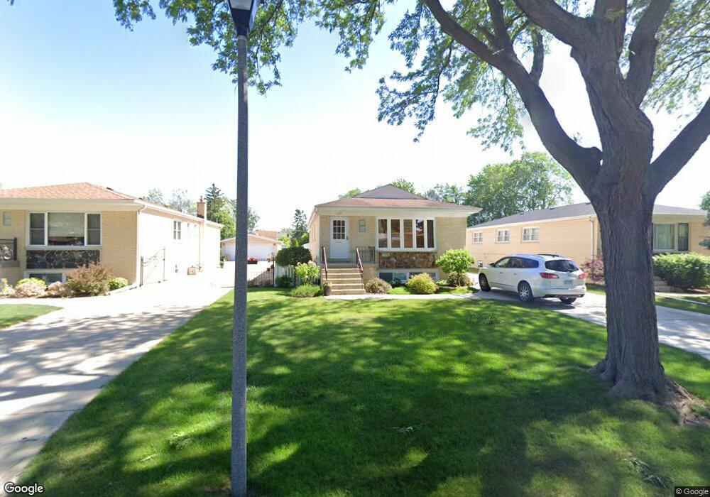 652 W Gladys Ave, Elmhurst, IL 60126 - photo 1