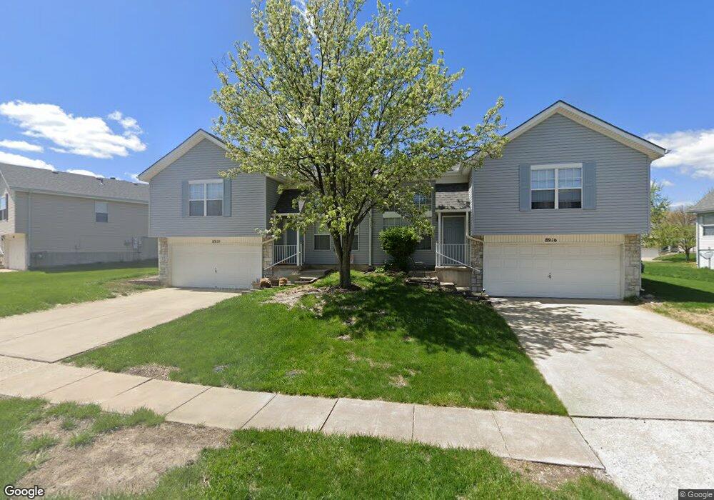 8916 Allman Rd, Lenexa, KS 66219 - photo 1