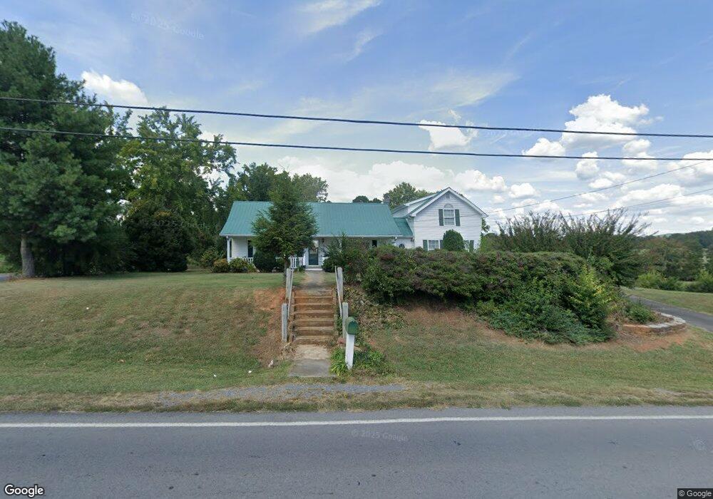 613 Red Cut Rd, Chatsworth, GA 30705 - photo 1