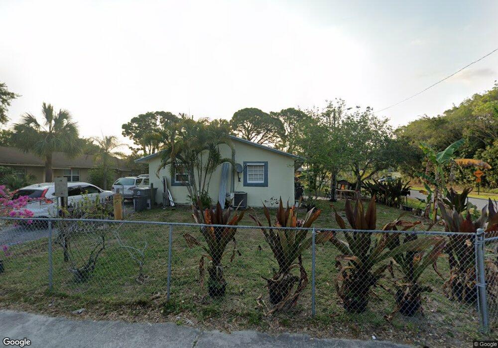 17266 Roosevelt Rd, Jupiter, FL 33458 - photo 1