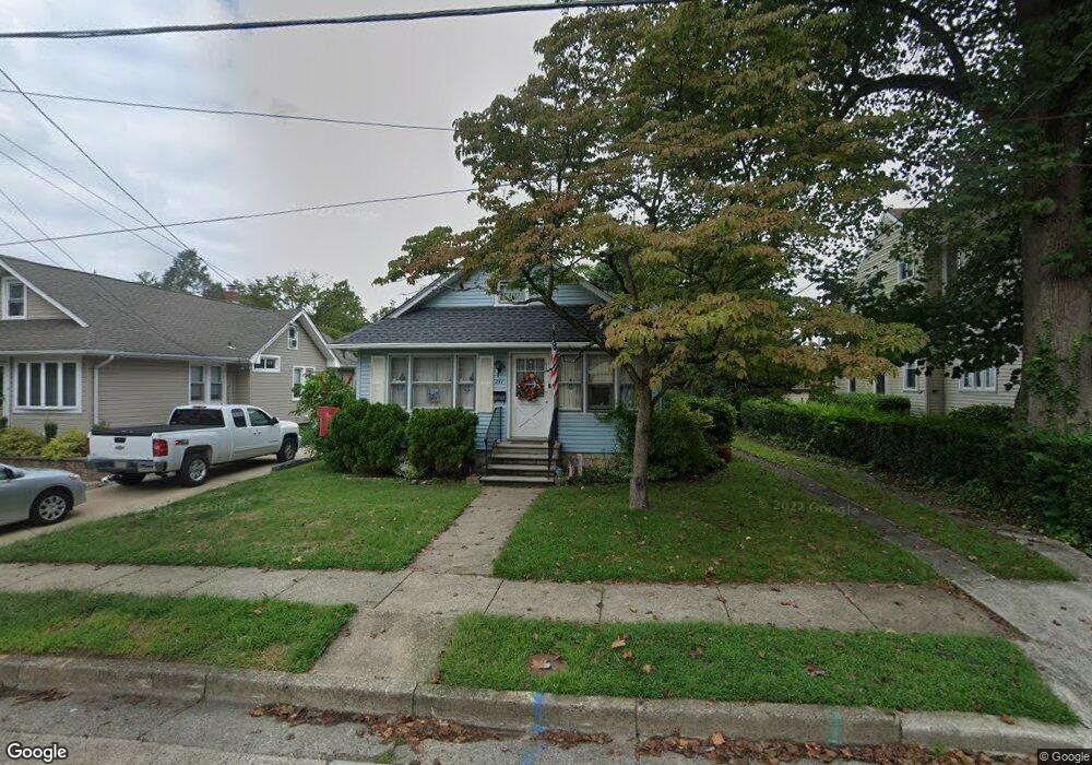 241 Cedarcroft Ave, Audubon, NJ 08106 - photo 1