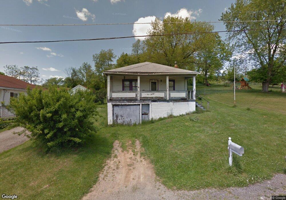 9 Maple St, Eighty Four, PA 15330 - photo 1