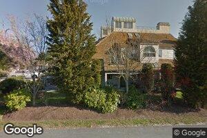 13 Weetamoe Farm Dr, Bristol, RI 02809
