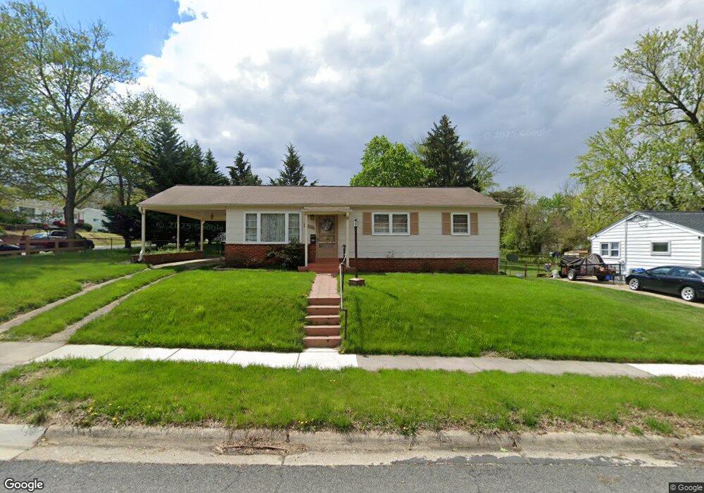 1207 Stratwood Ave, Oxon Hill, MD 20745 - photo 1