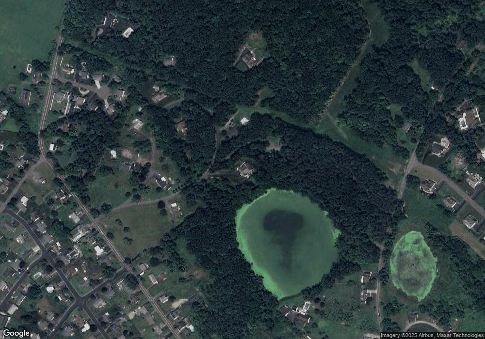 16 Hilltop Dr, Shavertown, PA 18708 - photo 1