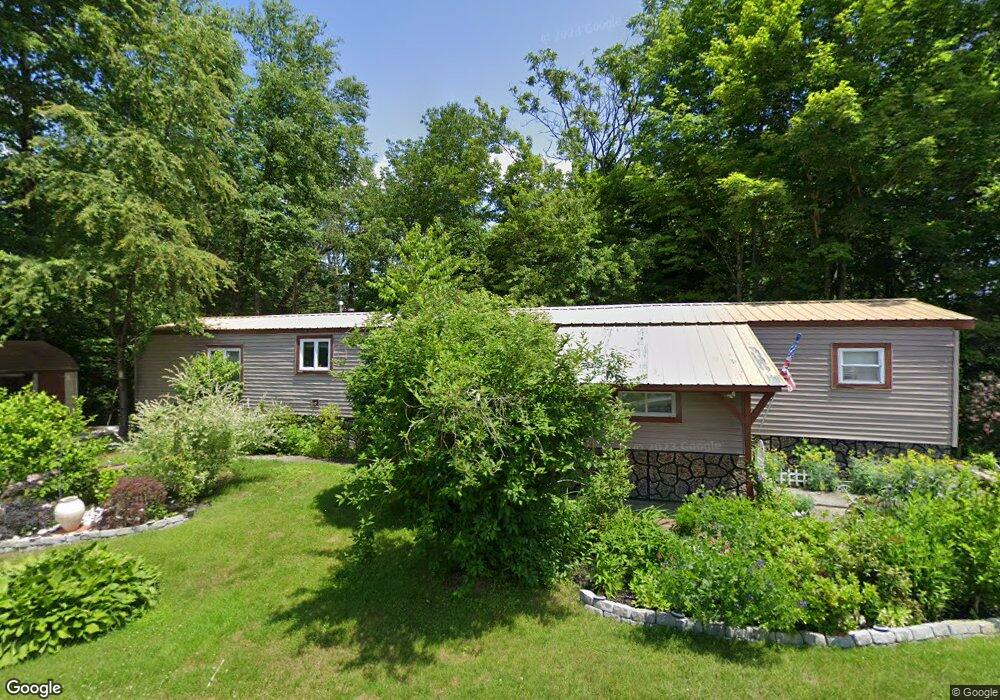 24 Stonewall Dr, Brattleboro, VT 05301 - photo 1