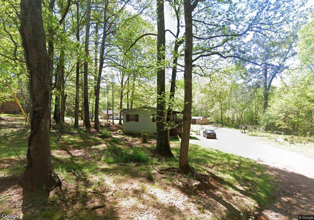 144 Davis Rd, Barnesville, GA 30204 - photo 1