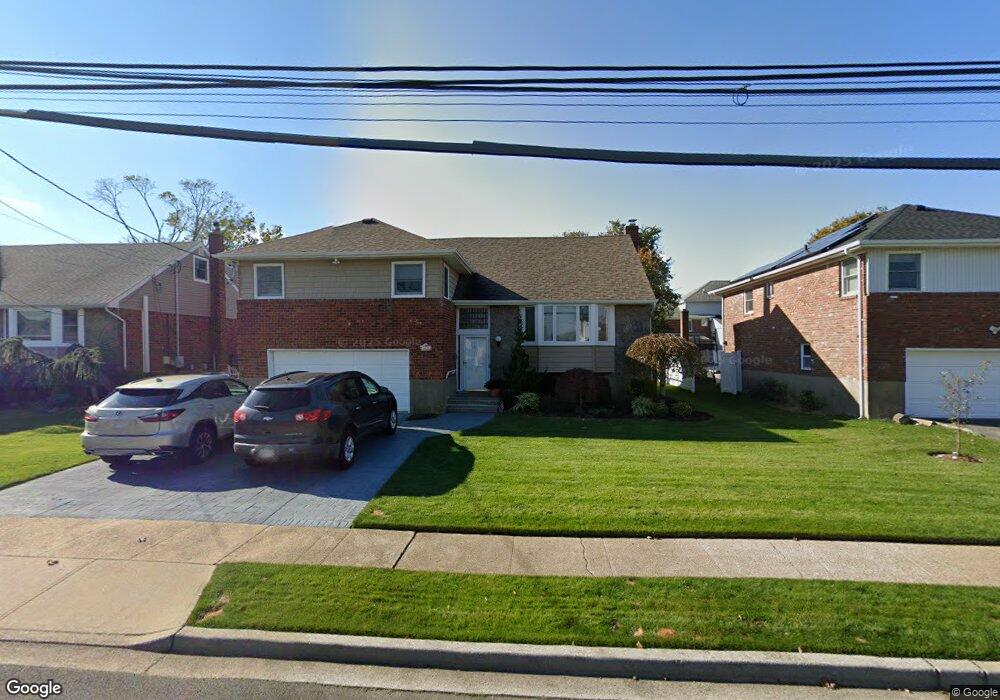 3426 Turf Rd, Oceanside, NY 11572 - photo 1